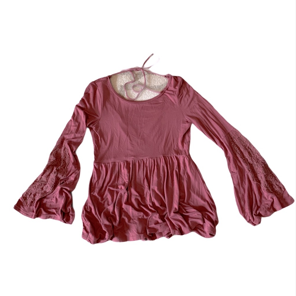 American Eagle Bell sleeve Blouse